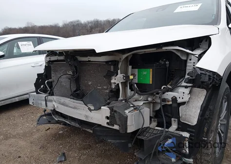 2019 Toyota Highlander Xle z USA, uszkodzony, nr VIN 5TDJZRFH9KS591389